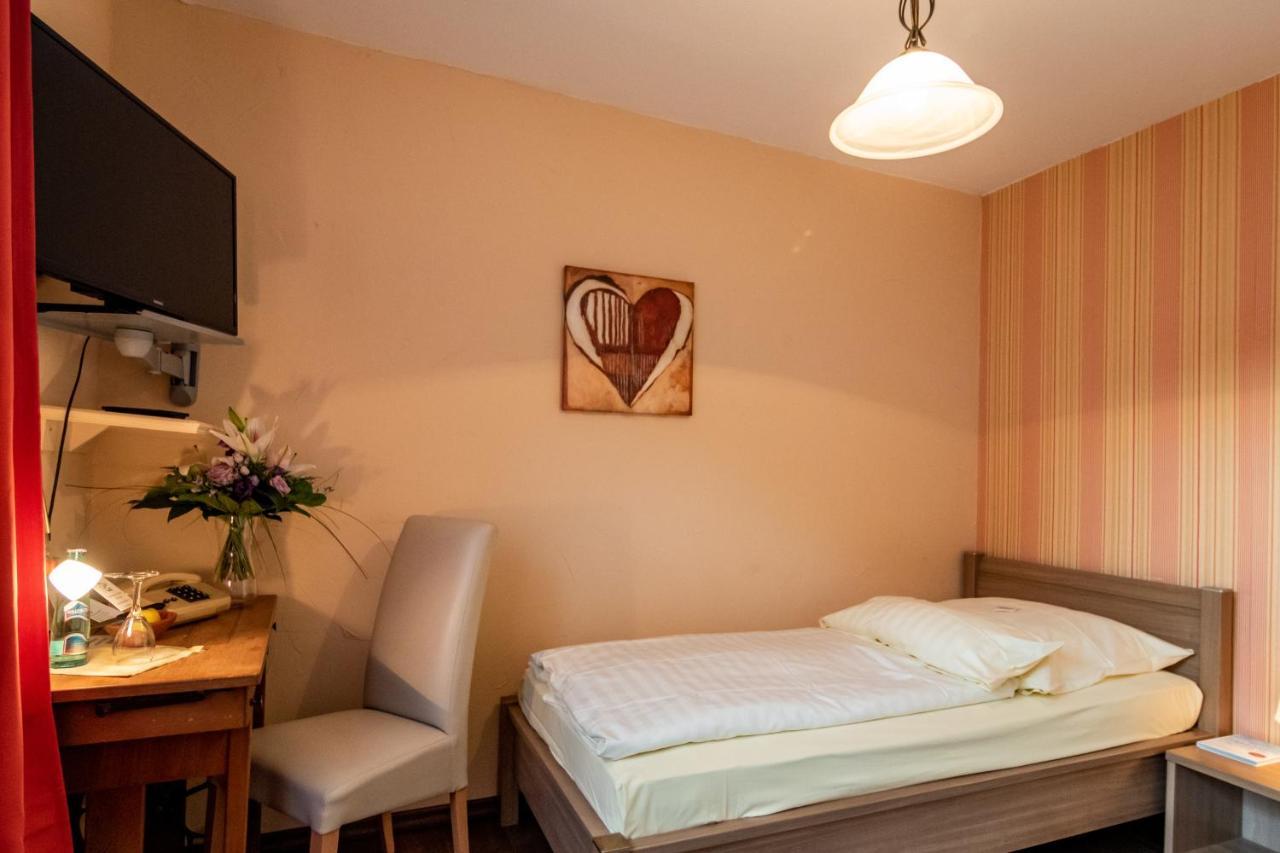 Hotel Goldflair Am Rathaus Korbach Dış mekan fotoğraf